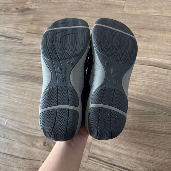 Dansko Women's Henriette Suede Canvas Sneaker
Black size 38 - Picture 7 of 9